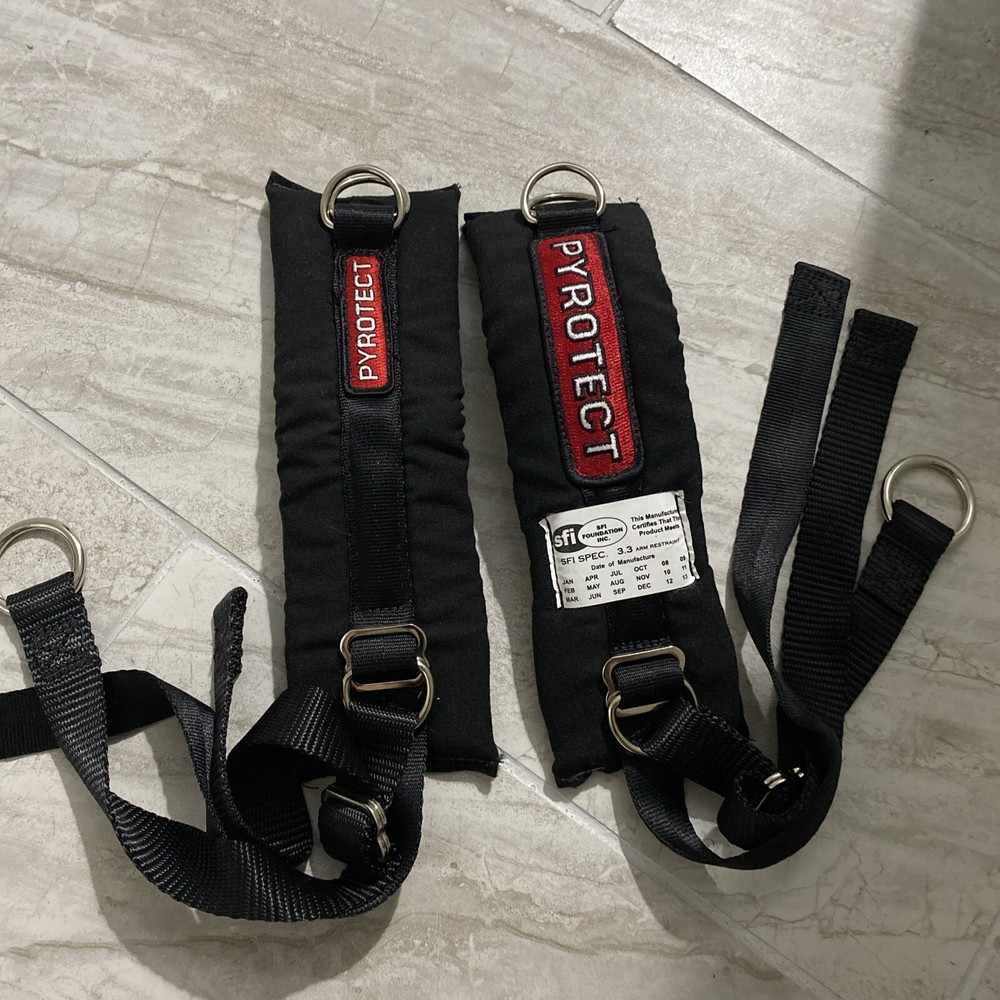 PYROTECT ARM RESTRAINTS BLACK SFI Spec 3.3