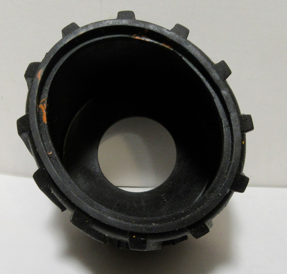 Stomper 4 x 4 Flexible Tire 2" x 1 5/8"