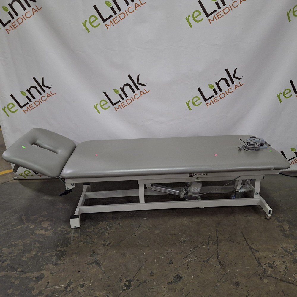 Armedica AM200 Treatment Table