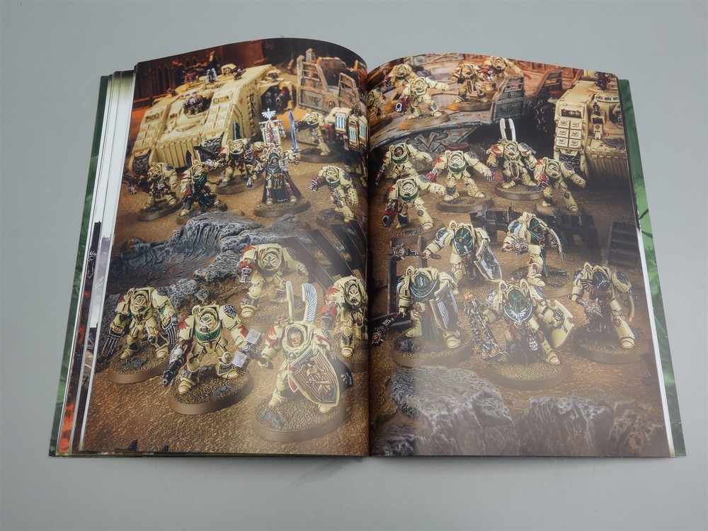 Warhammer 40k Codex Army Book - Dark Angels Space Marines (7th Edition)