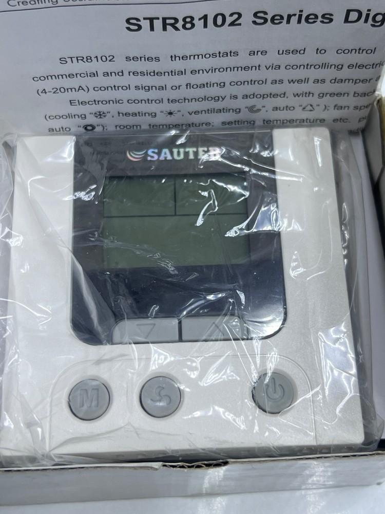 Sauter STR8102D Temp Controller