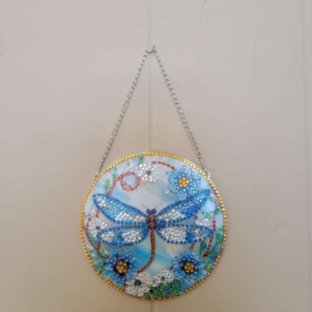 Diamond Dot Dragonfly Wall Hanging Completed