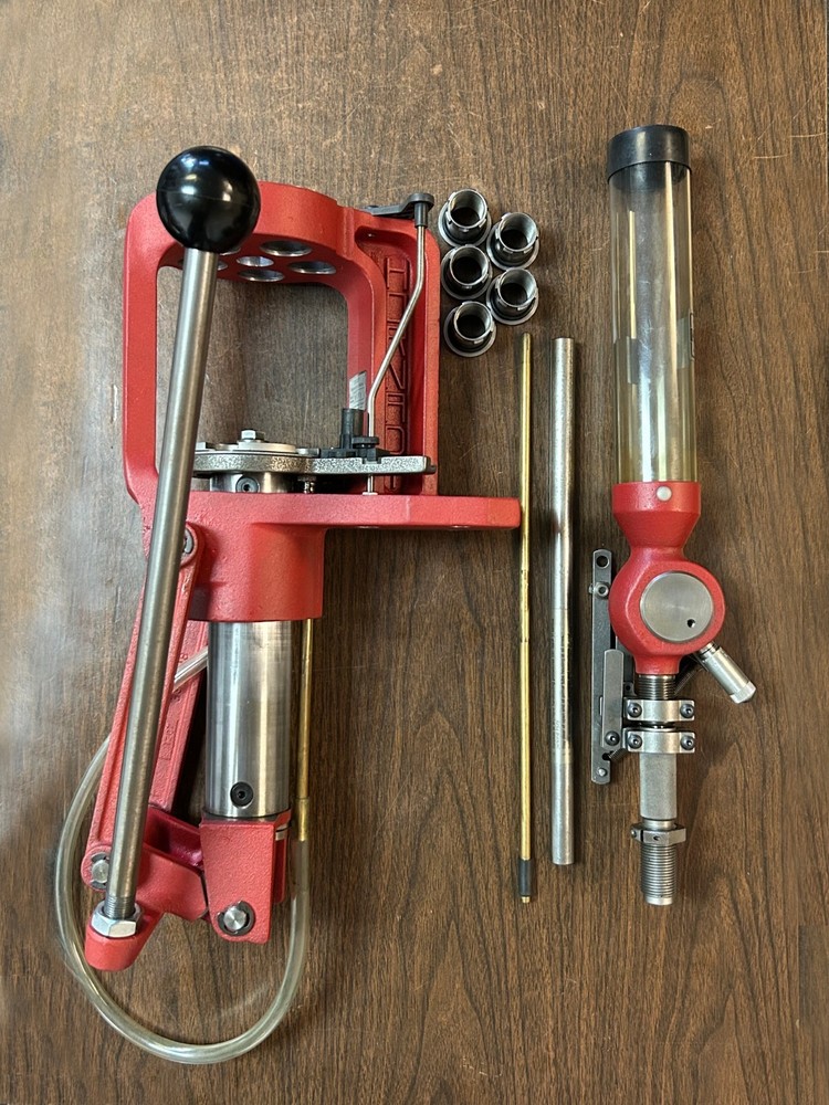 Hornady Lock-N-Load AP Automatic Press, Clean, with #2 Shell Plate