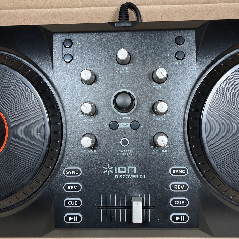Ion Discover DJ Computer System Dual Turntable USB Controller for Mac PC Working