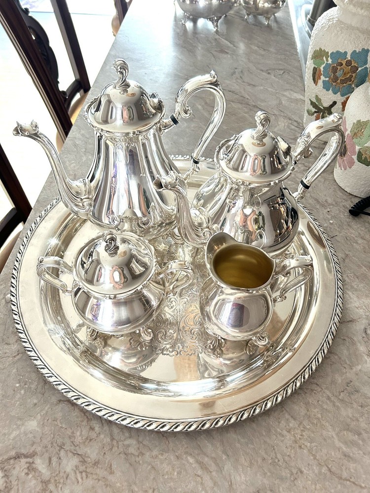 Wilcox International Coffee Set
