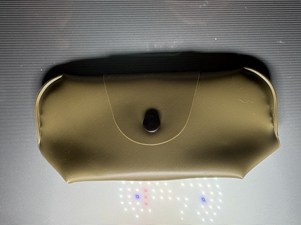 US GI Sunglasses In Case 1983, DLA-100-83-C-4185 NOS