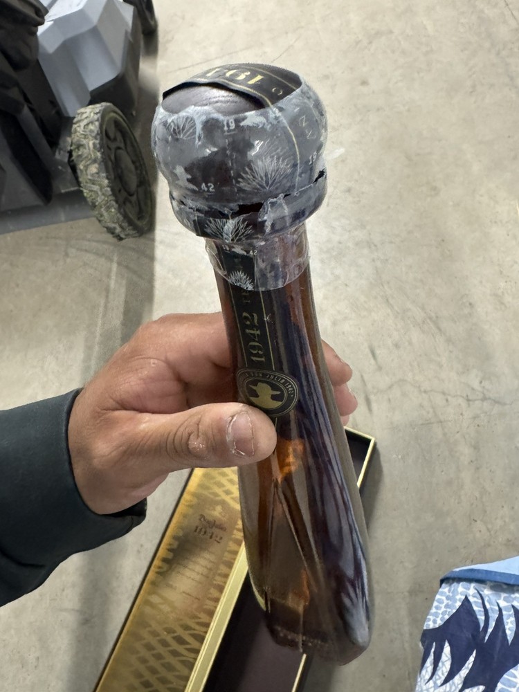 Don Julio 1942 Tequila Anejo Bottle 750ml Empty with Box
