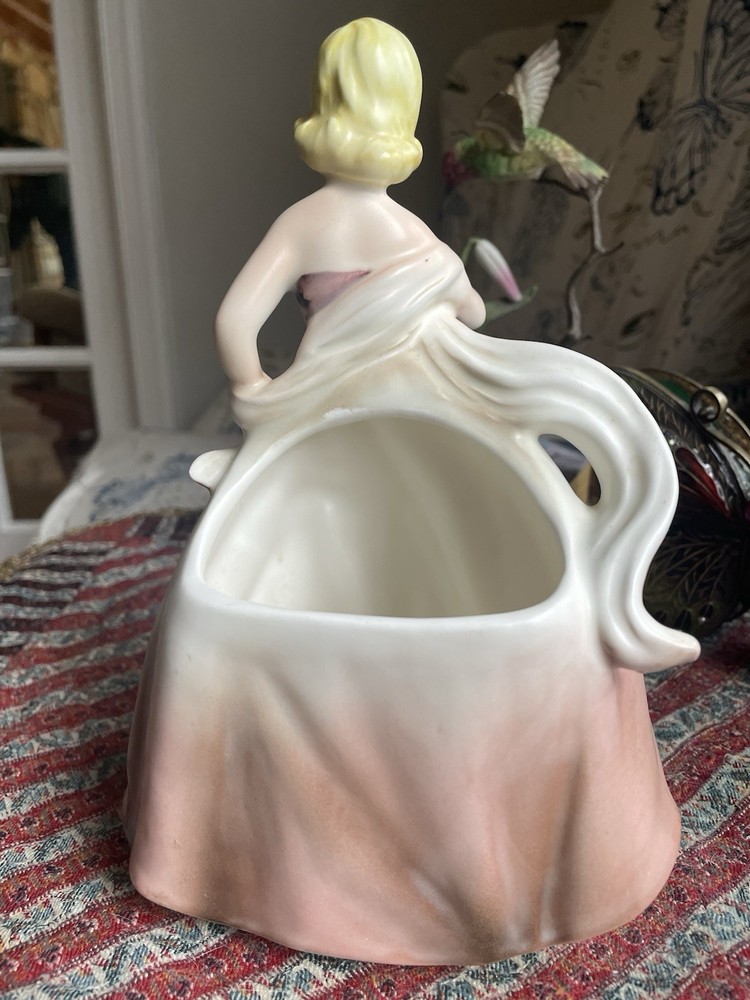 porcelain planter