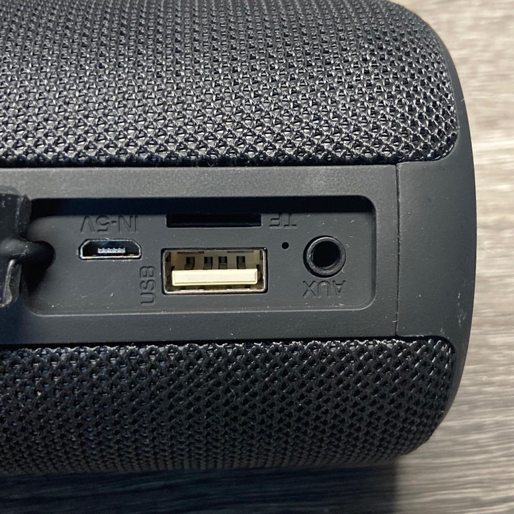 MusiBaby M68 Portable Bluetooth Speaker - Black