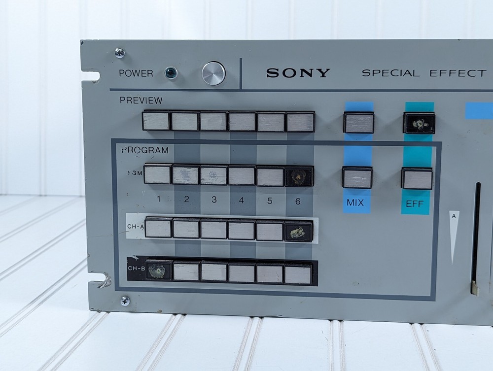 Sony Special Effects Generator SEG-2 Vintage Powers on Broadcast Editor