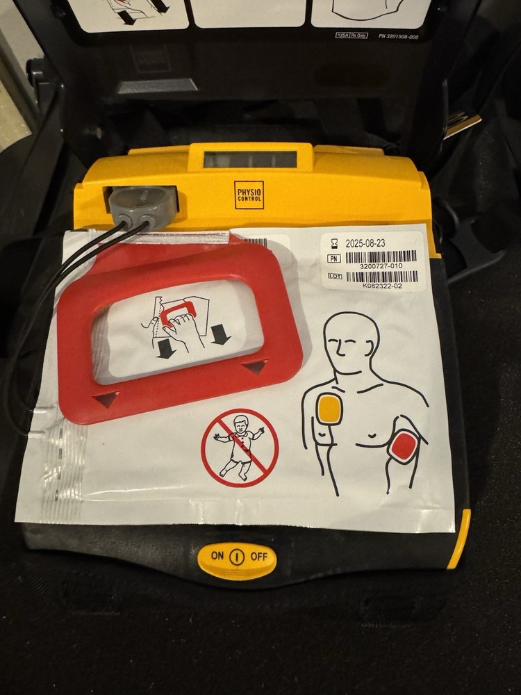 Physio-Control LIFEPAK CR Plus - Extras & Carry Case