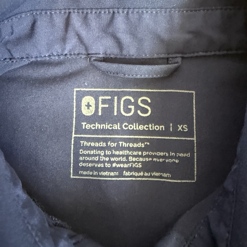FIGS Technical Collection Navy Scrub Set Top Pants XS/ Small
