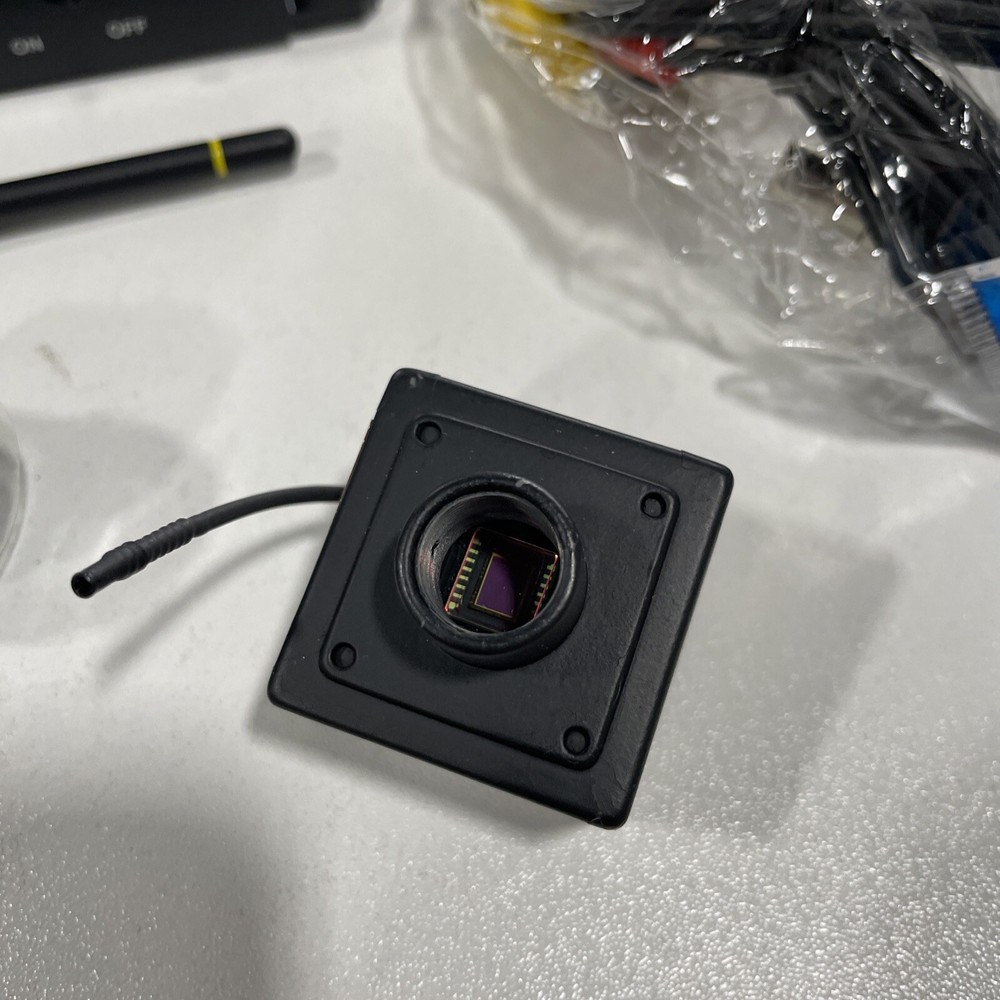 VideoComm Technologies MXR-5847VF / RX-5808 CCTV observation system