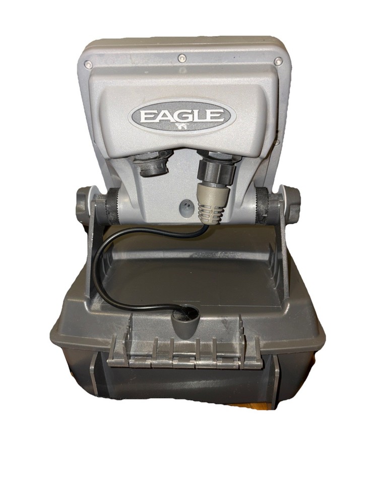 Lowrance Eagle Fish Easy 2 Fish Finder with Mount Box *Ships Fast