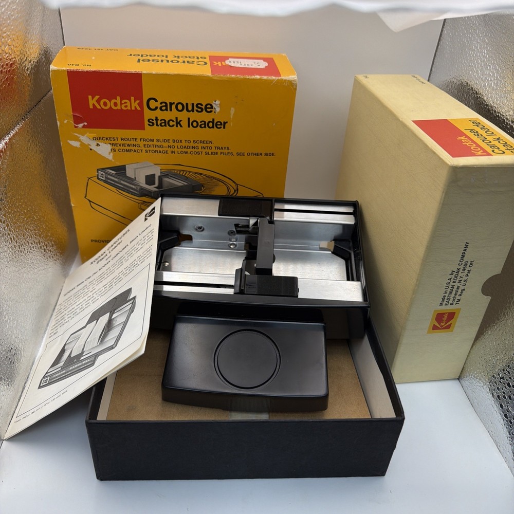 Vintage Kodak Carousel Stack Loader (1970s) + original factory box B40 Unused