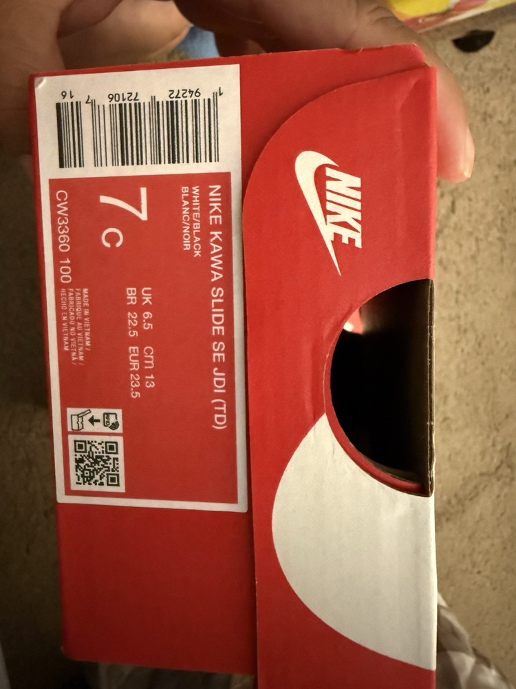 Nike Kawa Slides Black/white Size 7c
