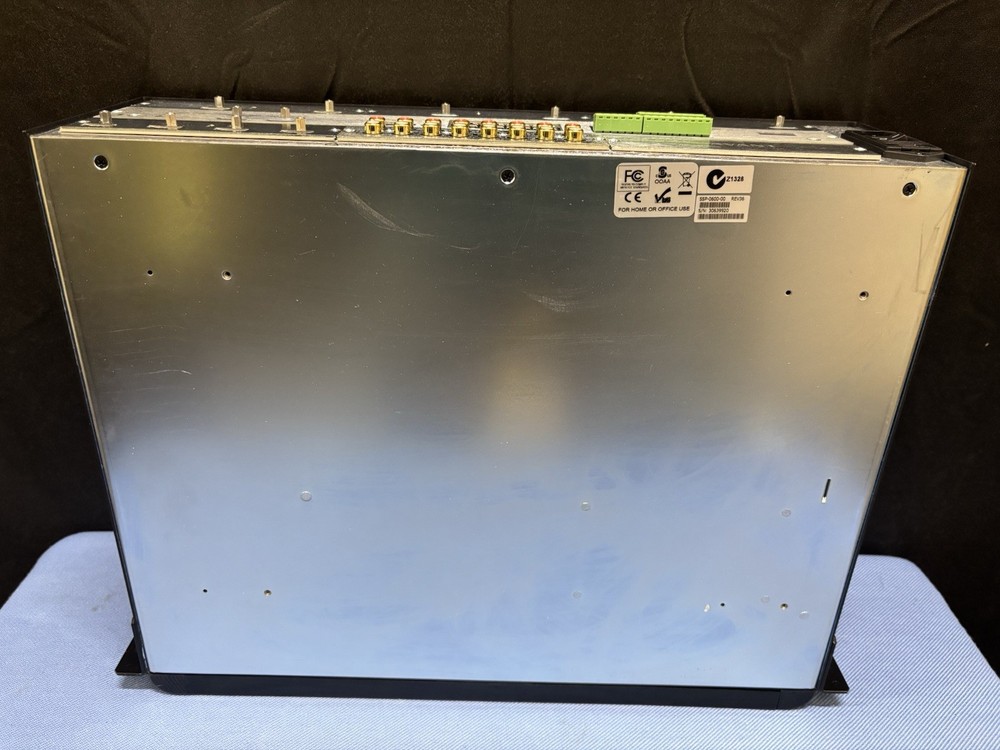 SAVANT SMARTMEDIA PRO CHASSIS SSP-0600-00 With Modules Installed