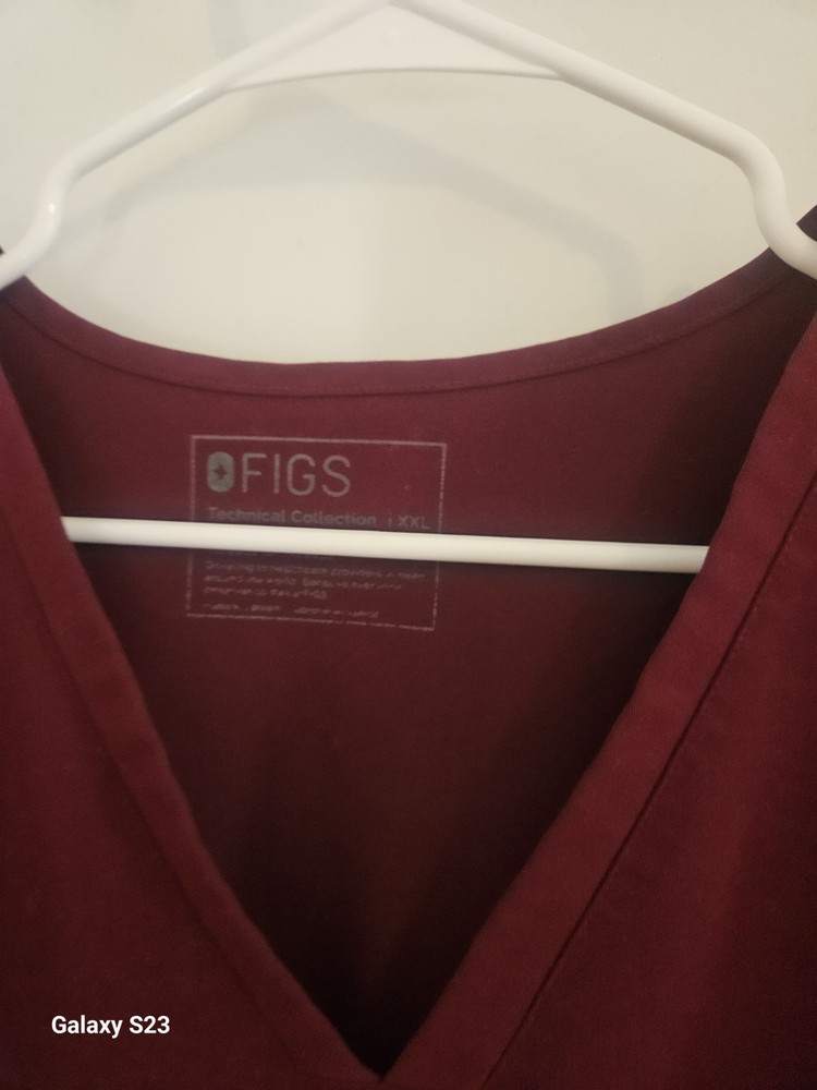 Women's Figs Scrubs Set XL