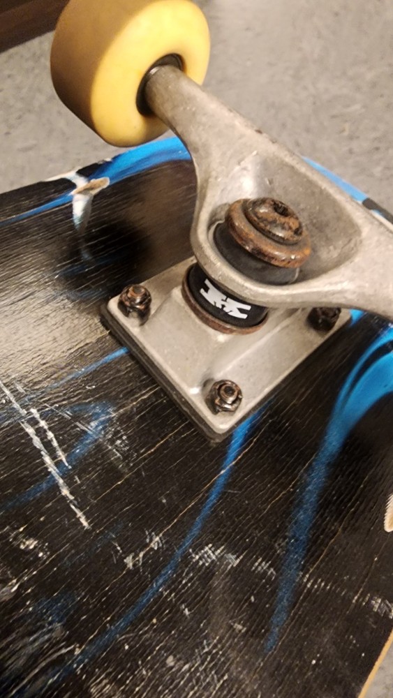 Krown Skateboard Rookie Blue Flame Complete