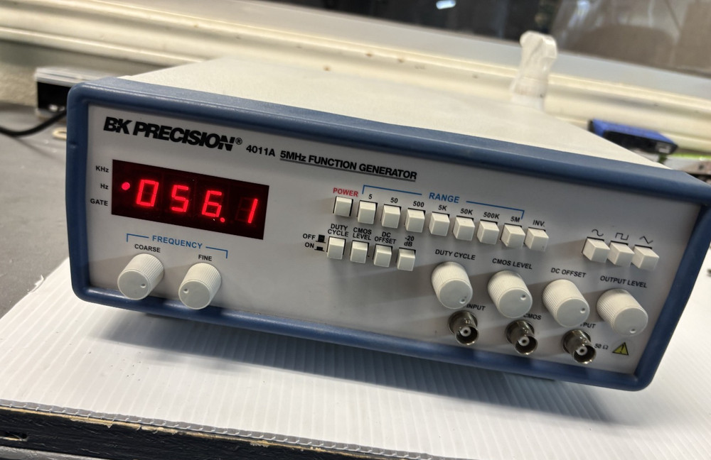 BK Precision 4011A 5MHz Function Generator turns on sold as is