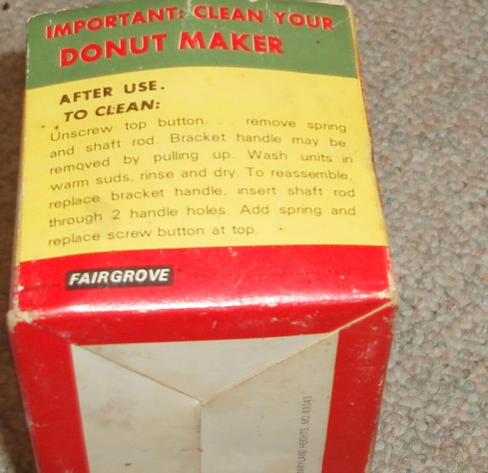 Vintage 1971 Fairgrove Automatic DONUT MAKER in box