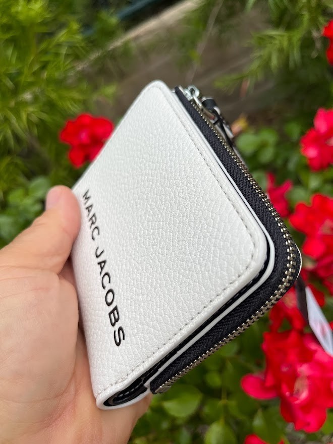 Marc Jacobs The bolt Compact Wallet - M0017140