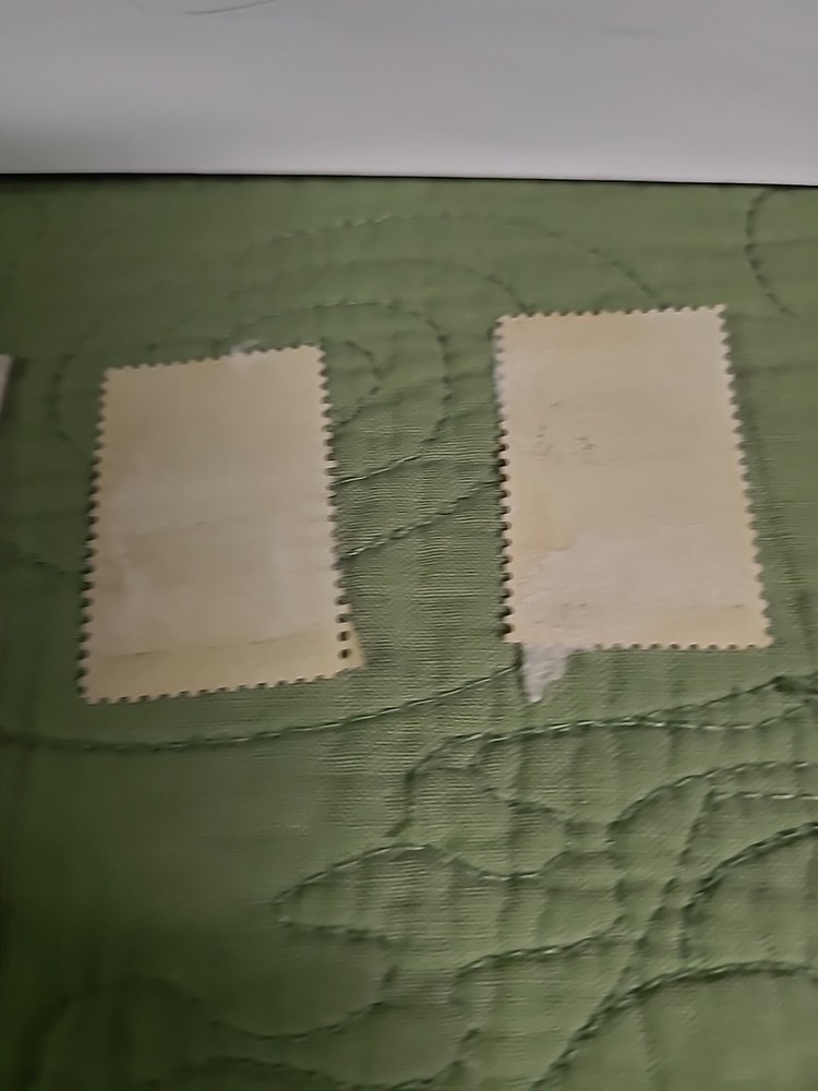 4 Douglas MacArthur Stamps (Envelope 57)