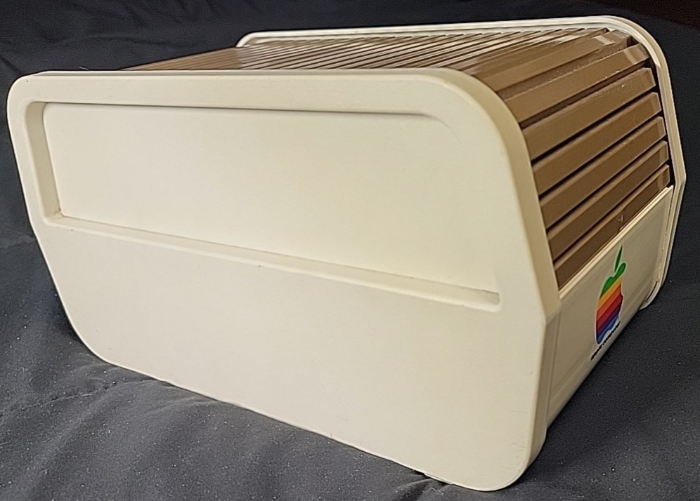 Vintage 1983 MicroComputer Accessories 5.25" Floppy Disk Holder Apple Computer