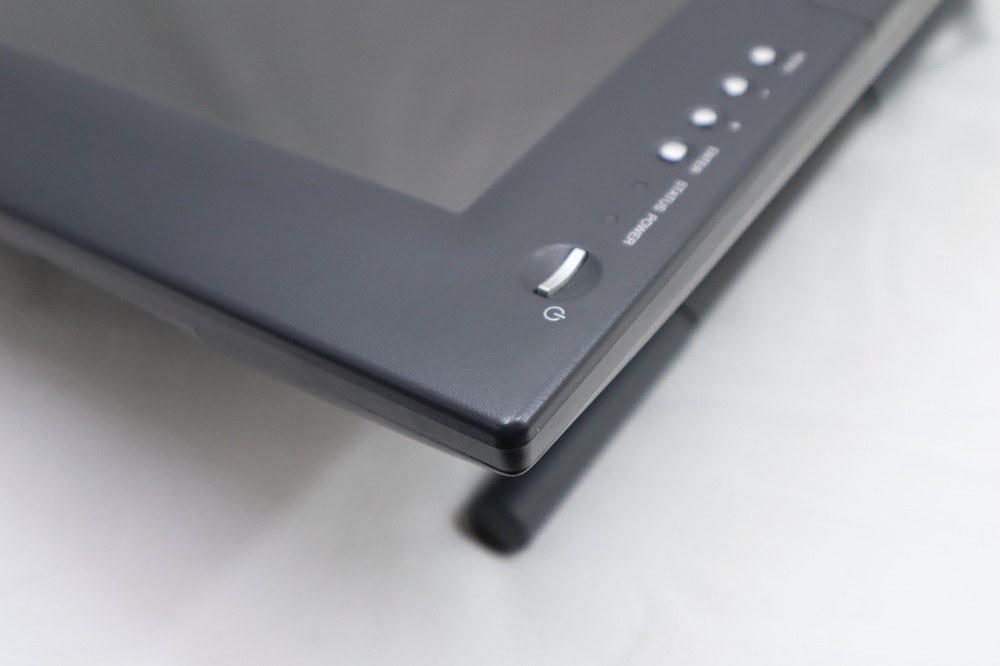 Sympodium Smart technology Model :ID250