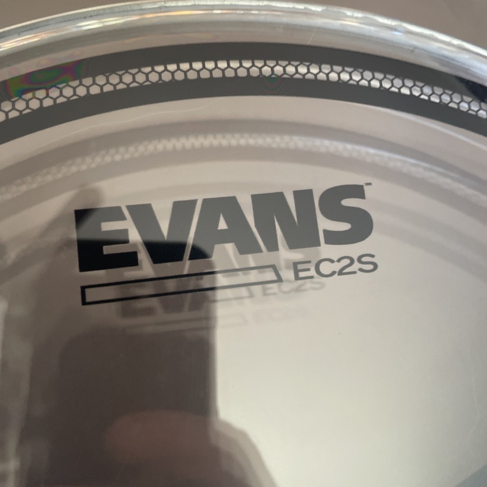 Evans EC2 Drum Heads. Very Light Use