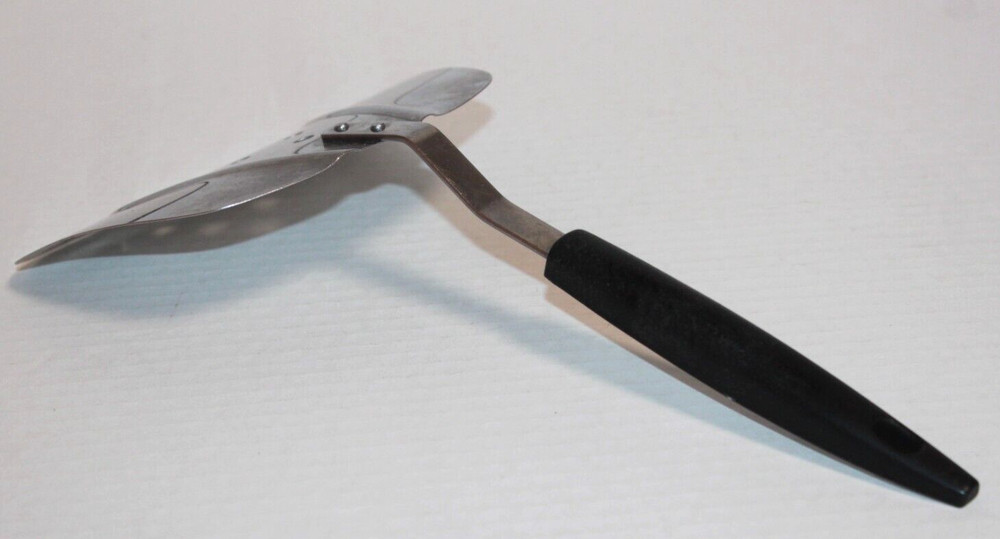 Vintage Kitchen Large Curved Spatula Apple Blossom Plastic Handle