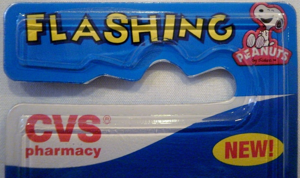 CVS Pharmacy Peanuts Snoopy 2 Flashing Light-Up Timer Toothbrush Soft Bristles