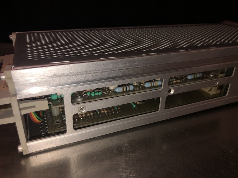 Tekronix Dual Trace Amplifier Module Unit model 7A18