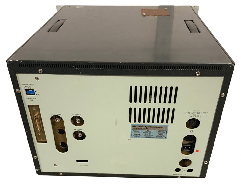 Bruel & Kjaer 2033 HIGH RESOLUTION SIGNAL ANALYZER **READ**