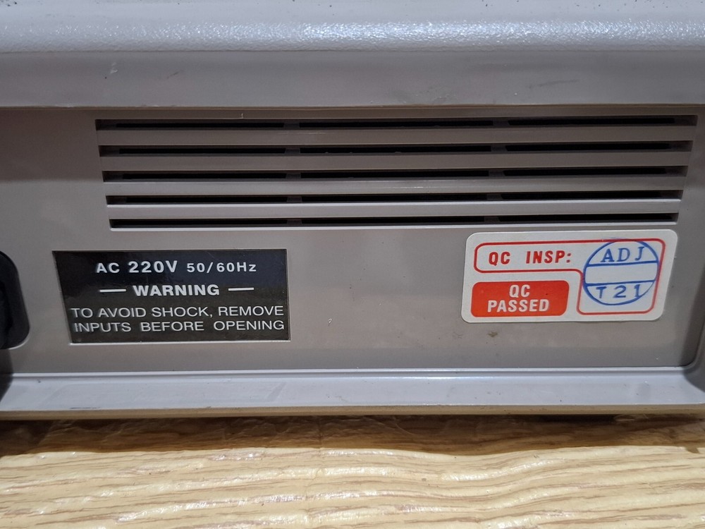 GW Instek Intelligent Counter Model GFC-8270H