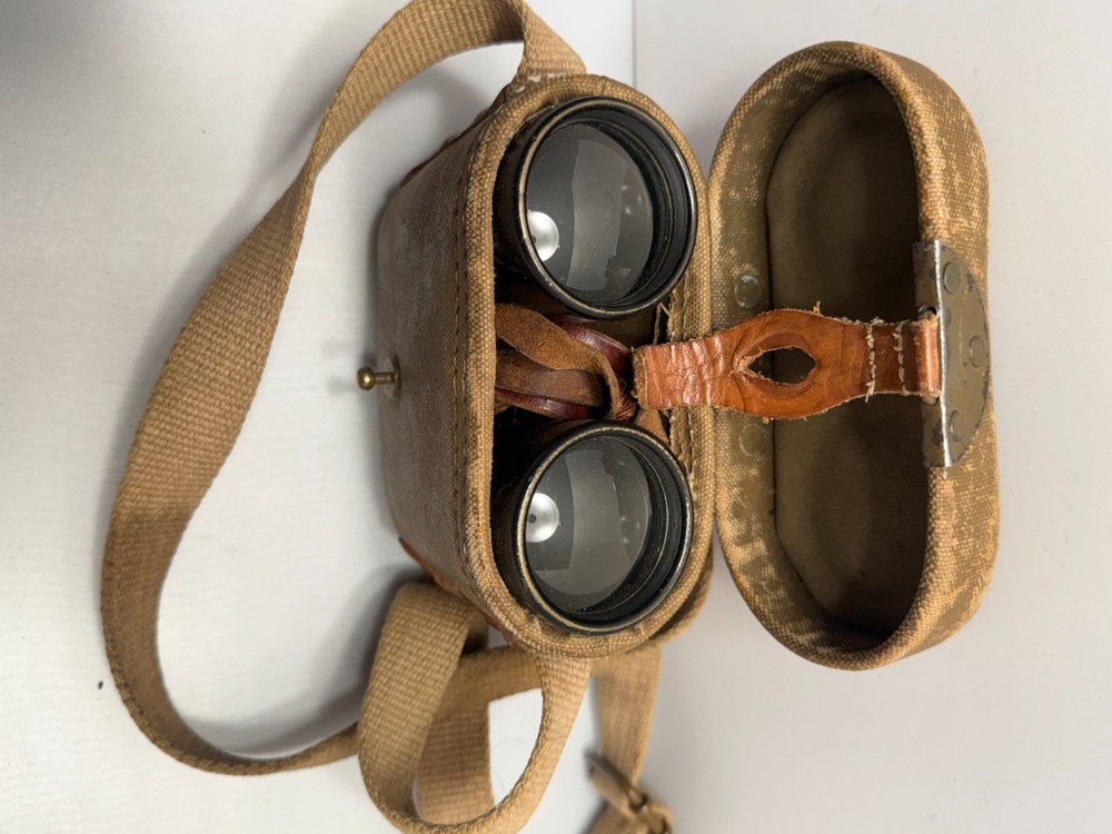 Japanese WWII Compact Binocular 4x10 with Canvas Case
