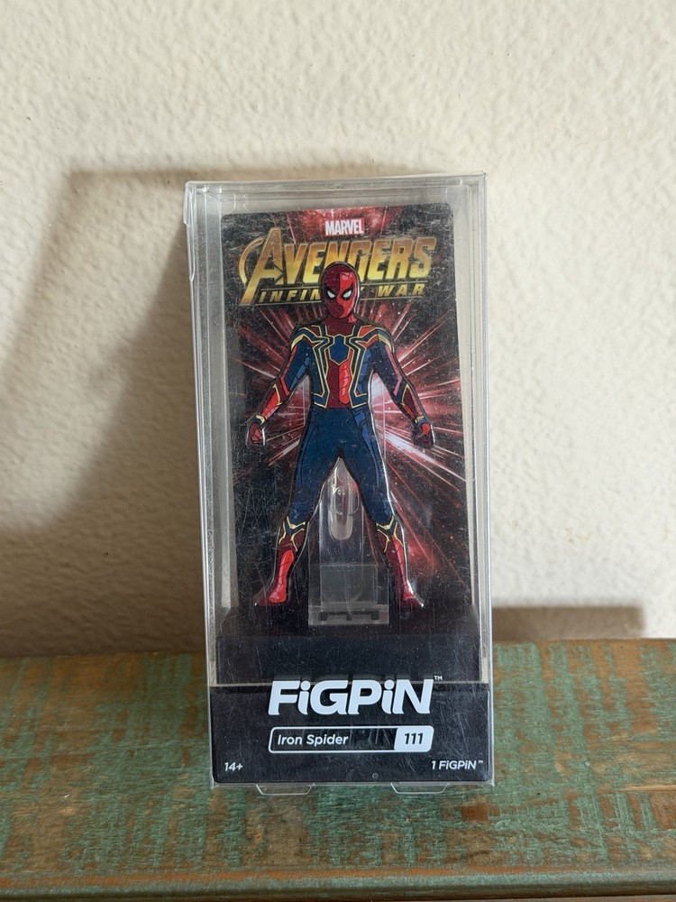 Disney FiGPiN Iron Spider #111 Spiderman Marvel Avengers Infinity War Pin!