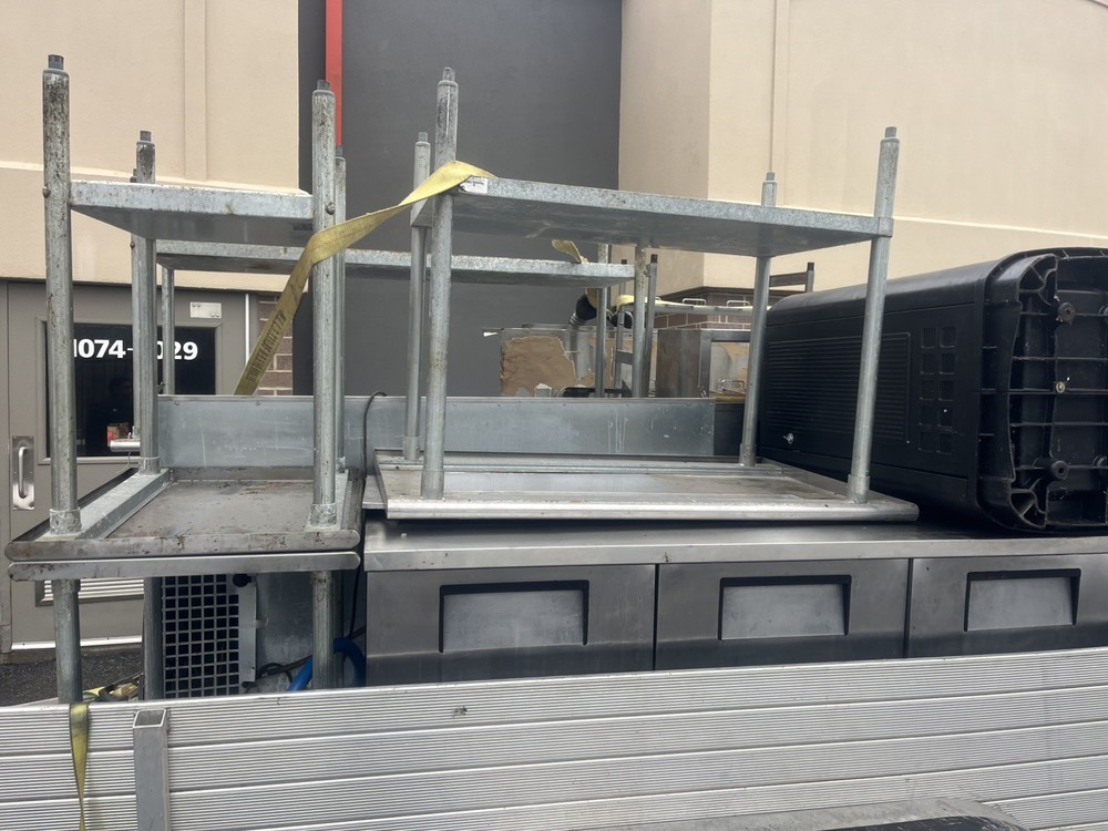 72” BRICK BAKERS PRIDE COMMERCIAL DOUBLE-DECK PIZZA OVEN - Bricks- Working