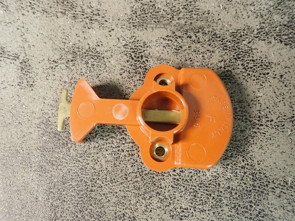 NEW WVE 4R1165 Ignition Distributor Rotor (BN479)