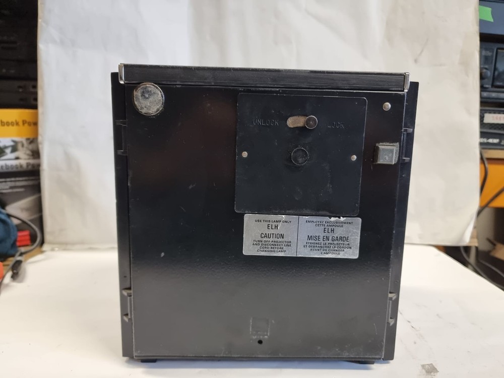 Vintage Bell & Howell Model 851ss Slide cube projector / Please read