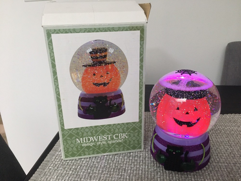 Pumpkin Water Globe Changes Colors & Movement Midwest CBK 7" NEW