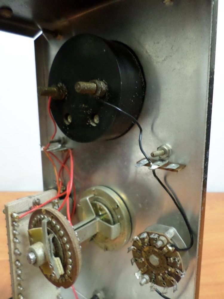 Vintage Simpson Model 29 Direct Current Volt Meter