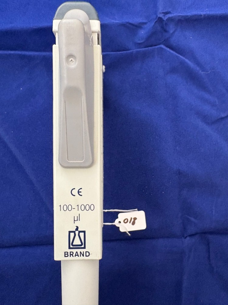 FisherBrand 100-1000ul Adjustable Single Channel Pipette