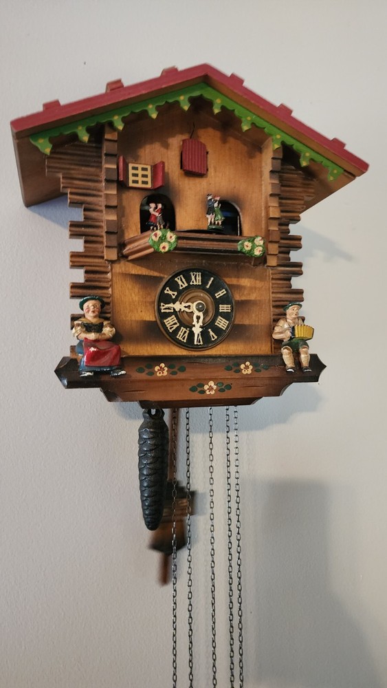 cuckoo clocks vintage