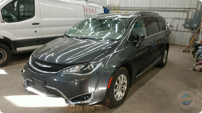 Used A/C Selector Switch fits: 2017 Chrysler Pacifica front 3 zone temperature c