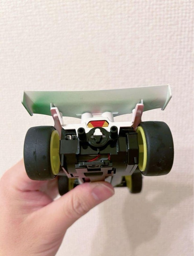 BUSTER TURN REALIZED, WITH FRONT LIGHTS, ALL PAINTED] BUSTER SONIC