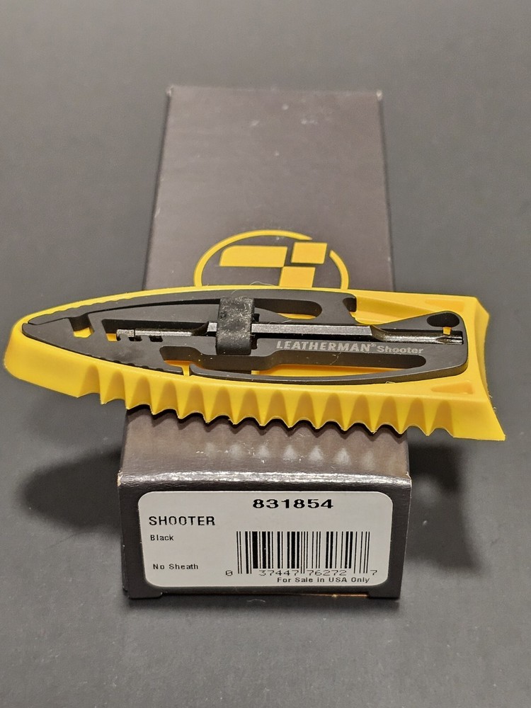 Leatherman Shooter Surfboard Wax Comb Multitool