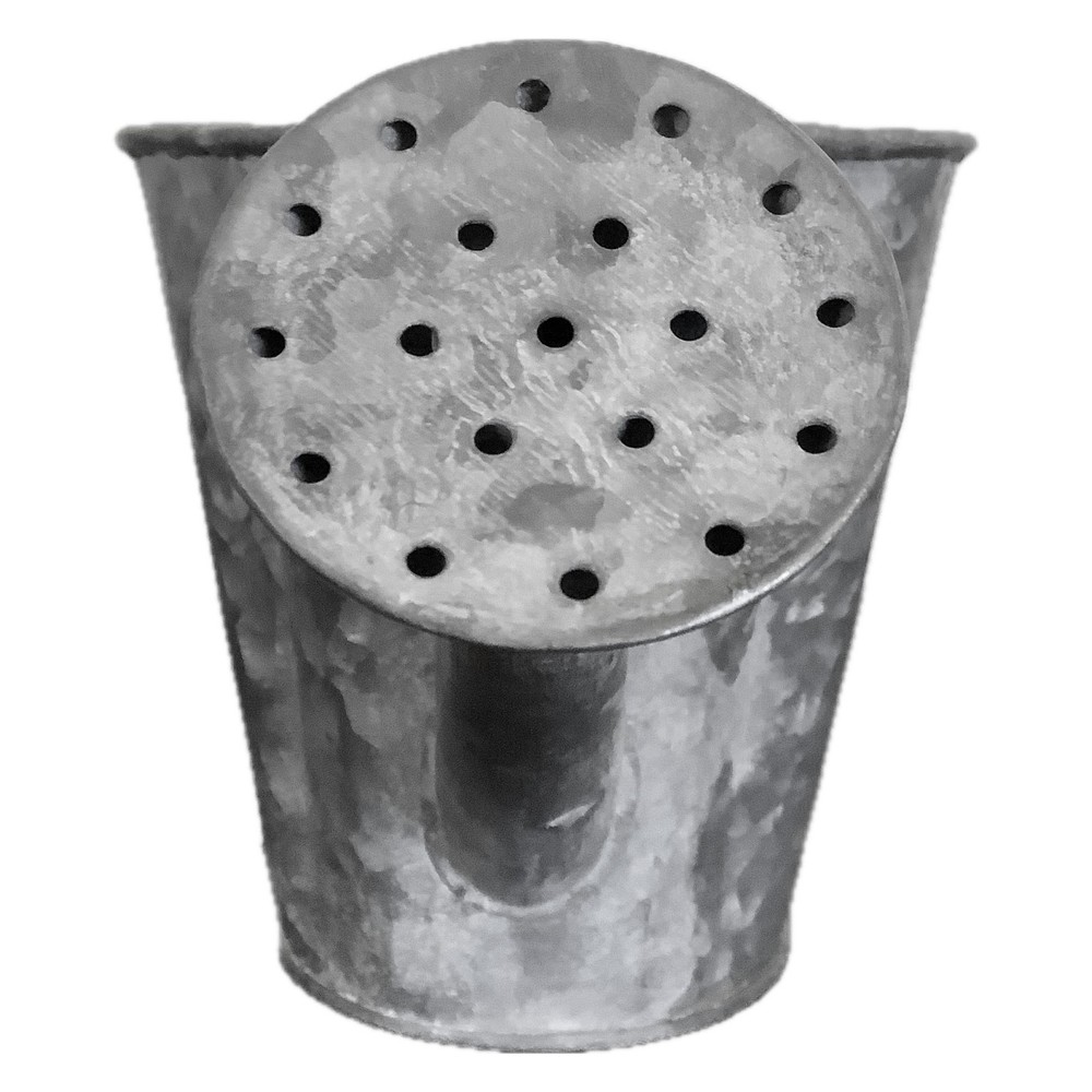 NWT Decorative Fluted Aluminum Watering Can