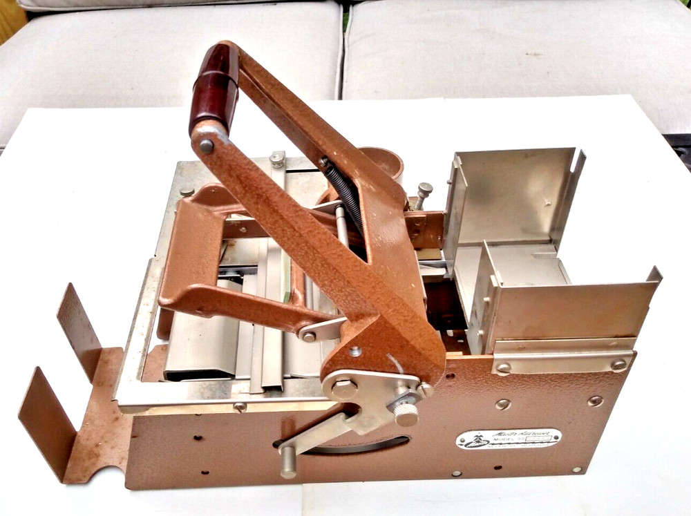 Master Addresser Model 99 - vintage office/mail room machine