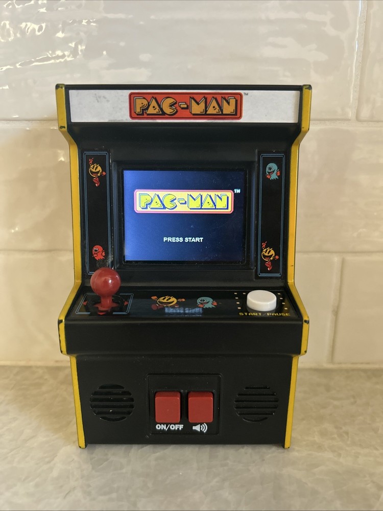 Basic Fun Pac-Man Handheld Mini Arcade Game Bandai Namco Pacman Tested Working